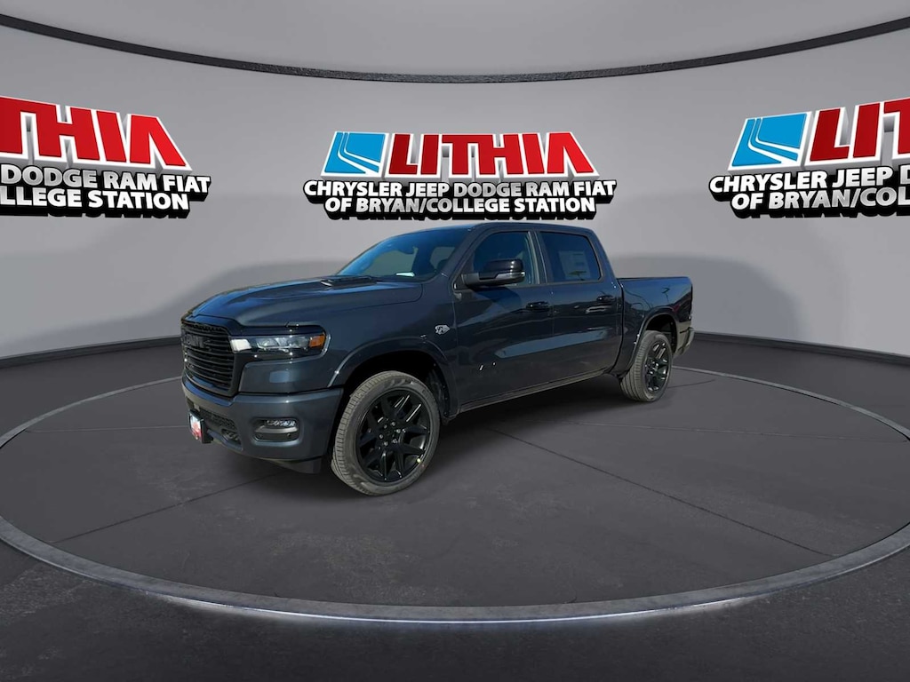 New 2026 Ram 1500 LARAMIE CREW CAB 4X4 5'7 BOX Pickup