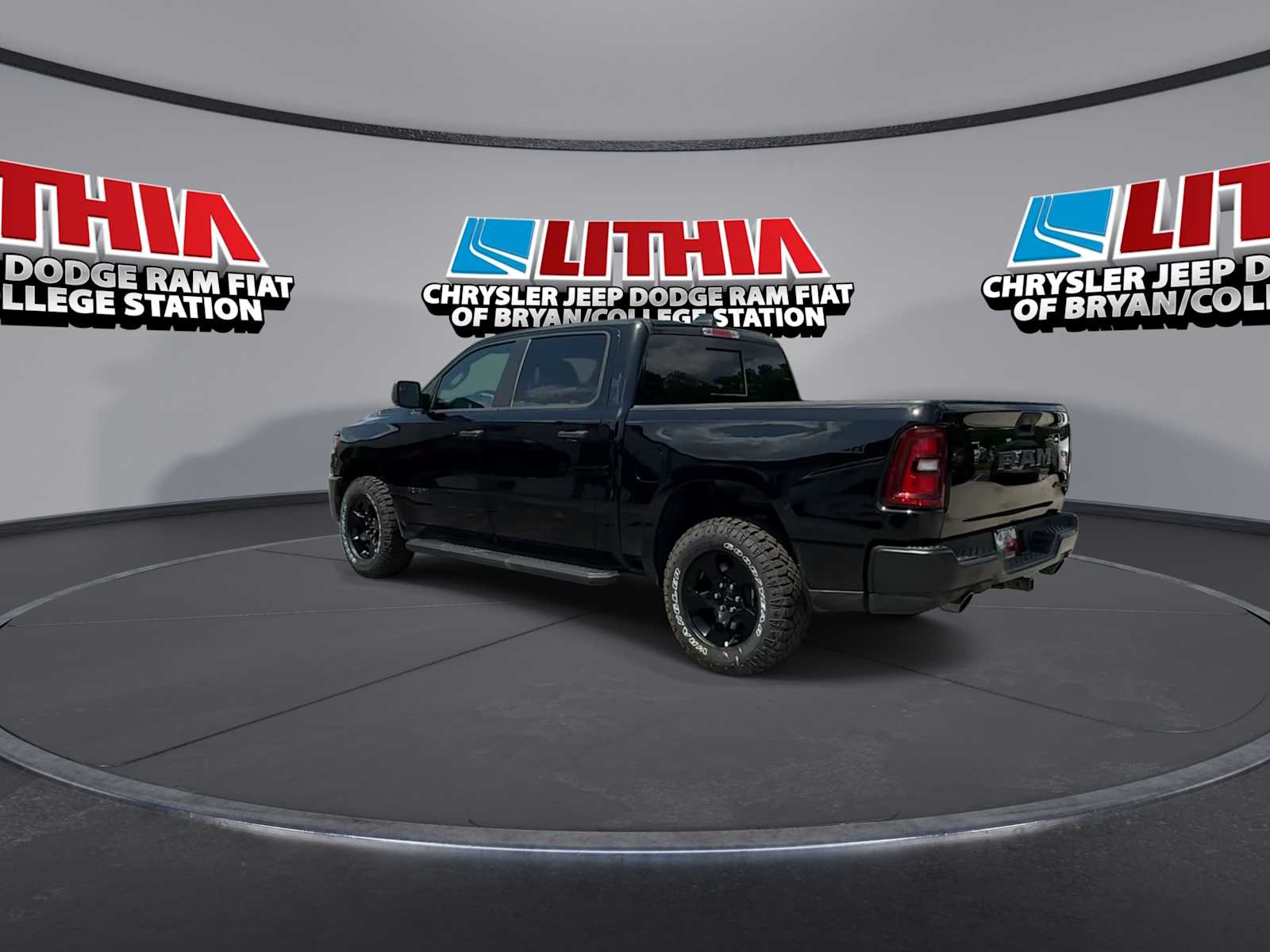 Thumbnail: 2026 RAM 1500 - 6