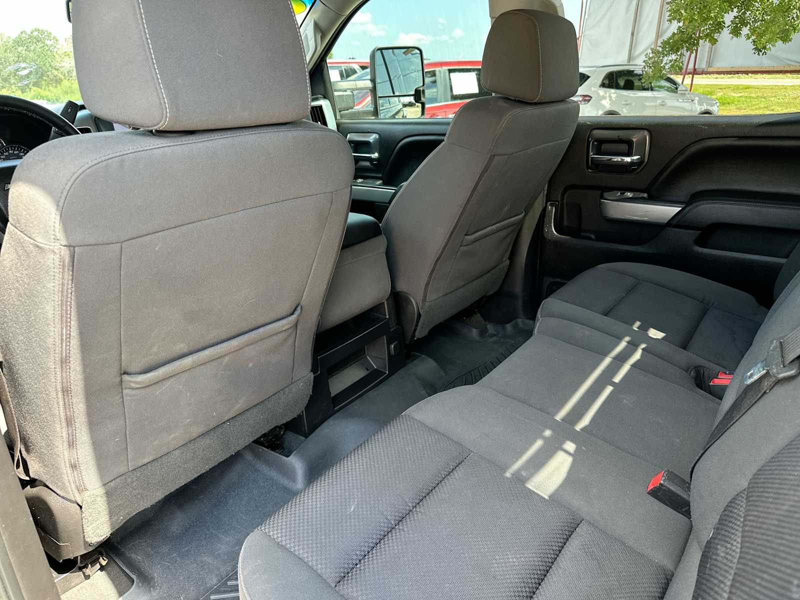 Thumbnail: 2019 Chevrolet Silverado 3500 - 24