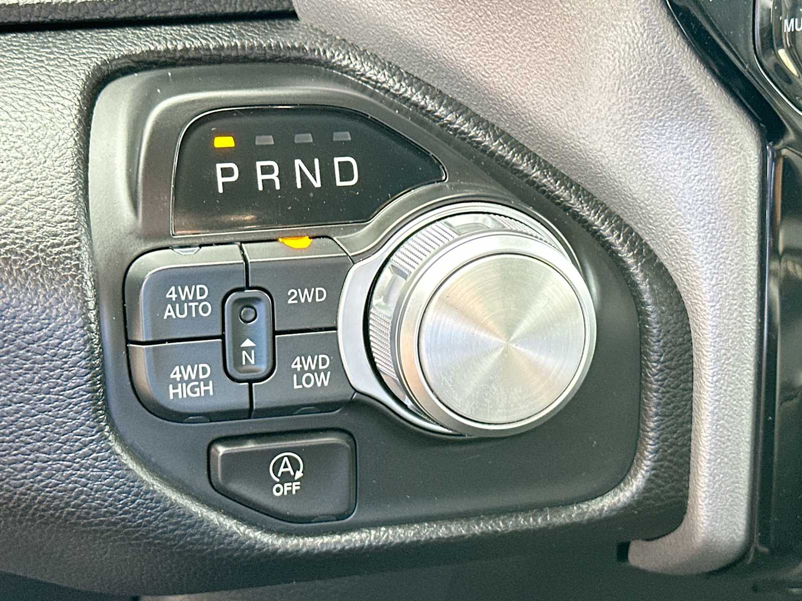 Thumbnail: 2025 RAM 1500 - 21