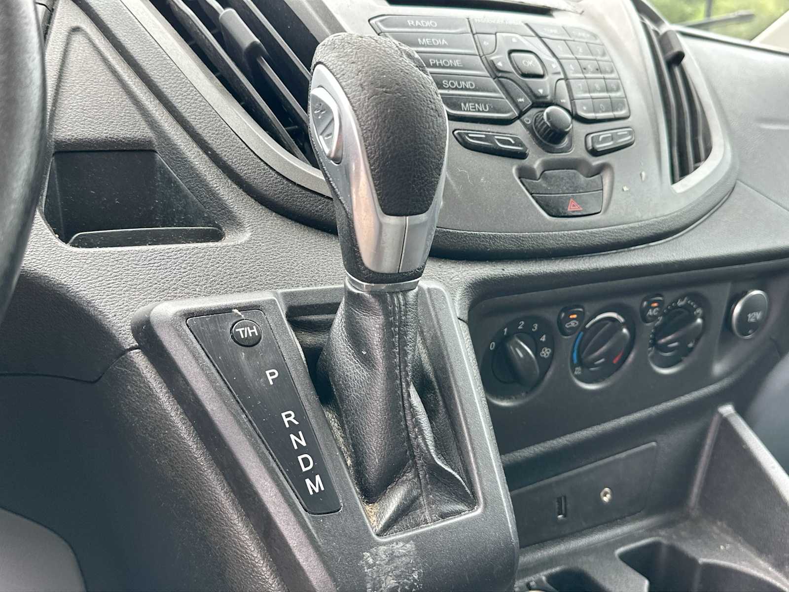 Thumbnail: 2016 Ford Transit Series - 21