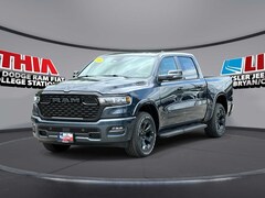 2026 Ram 1500 LONE STAR CREW CAB 4X2 5'7 BOX Pickup