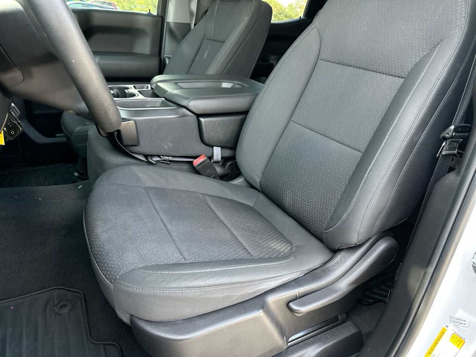 Thumbnail: 2022 Chevrolet Silverado 1500 - 17