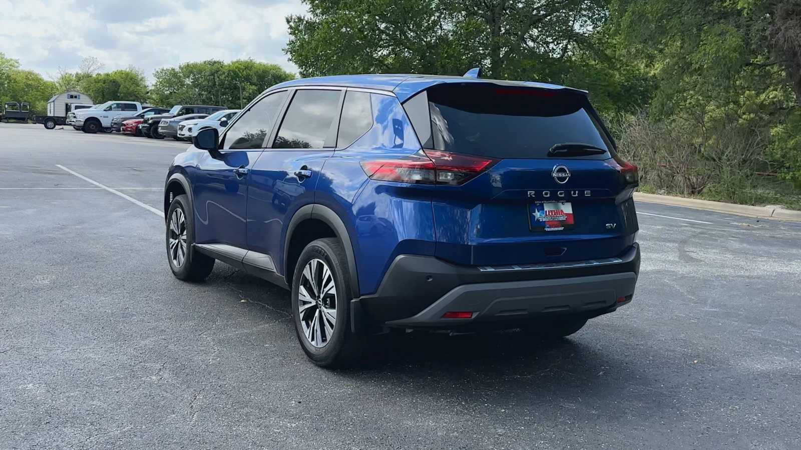 Thumbnail: 2023 Nissan Rogue - 6