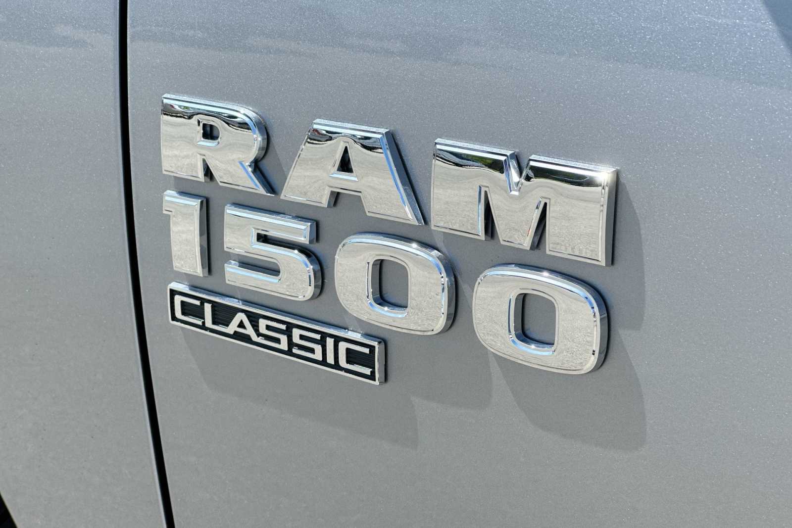 Thumbnail: 2024 RAM 1500 Classic - 15