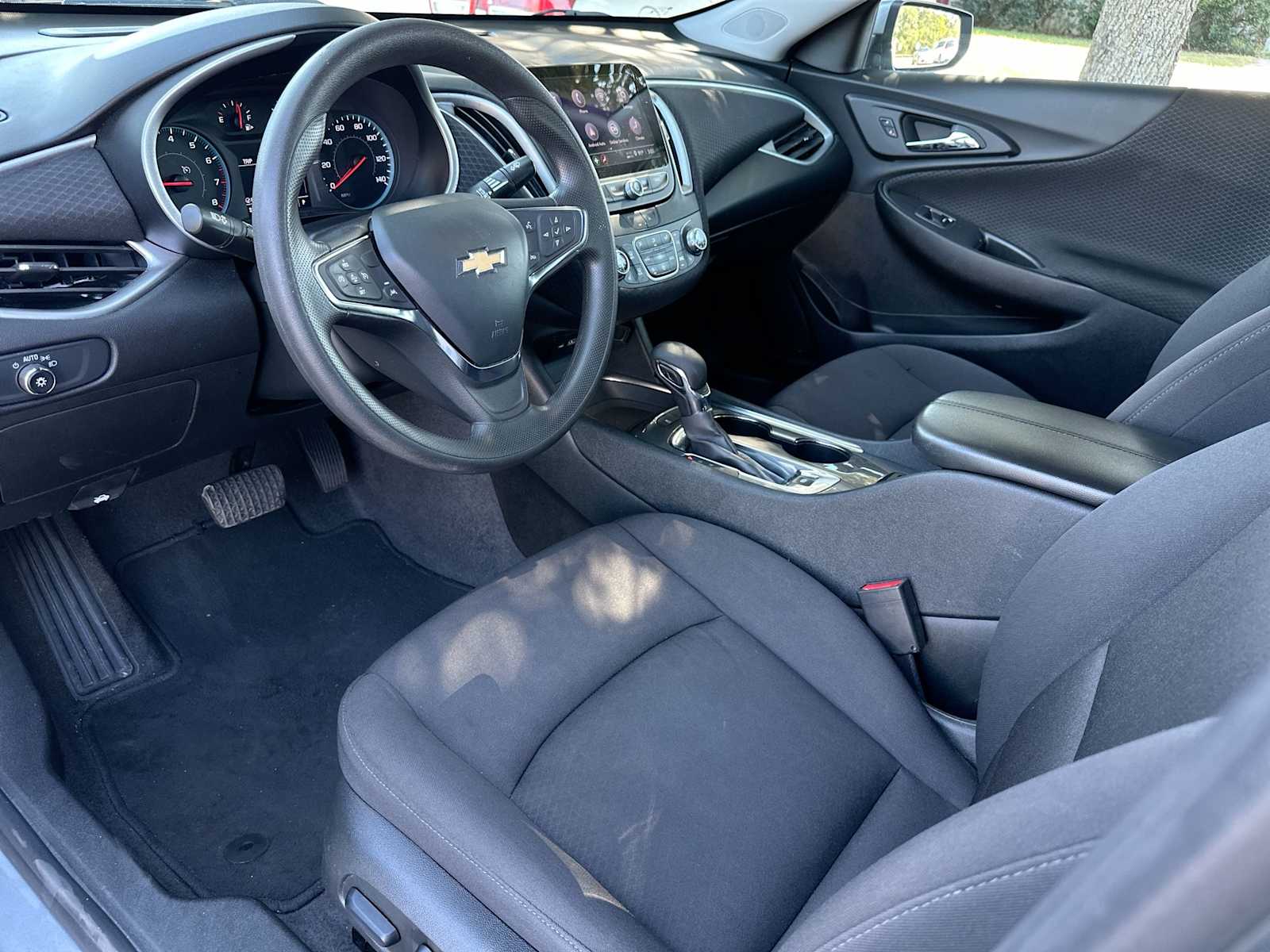 Thumbnail: 2024 Chevrolet Malibu - 18