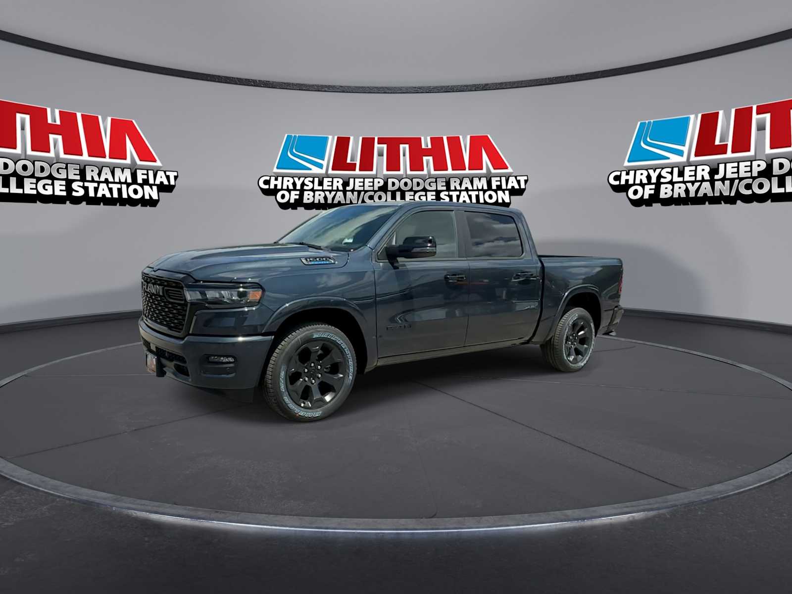 Thumbnail: 2026 RAM 1500 - 4