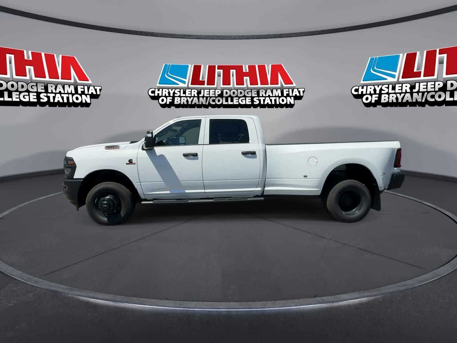 Thumbnail: 2026 RAM 3500 - 5