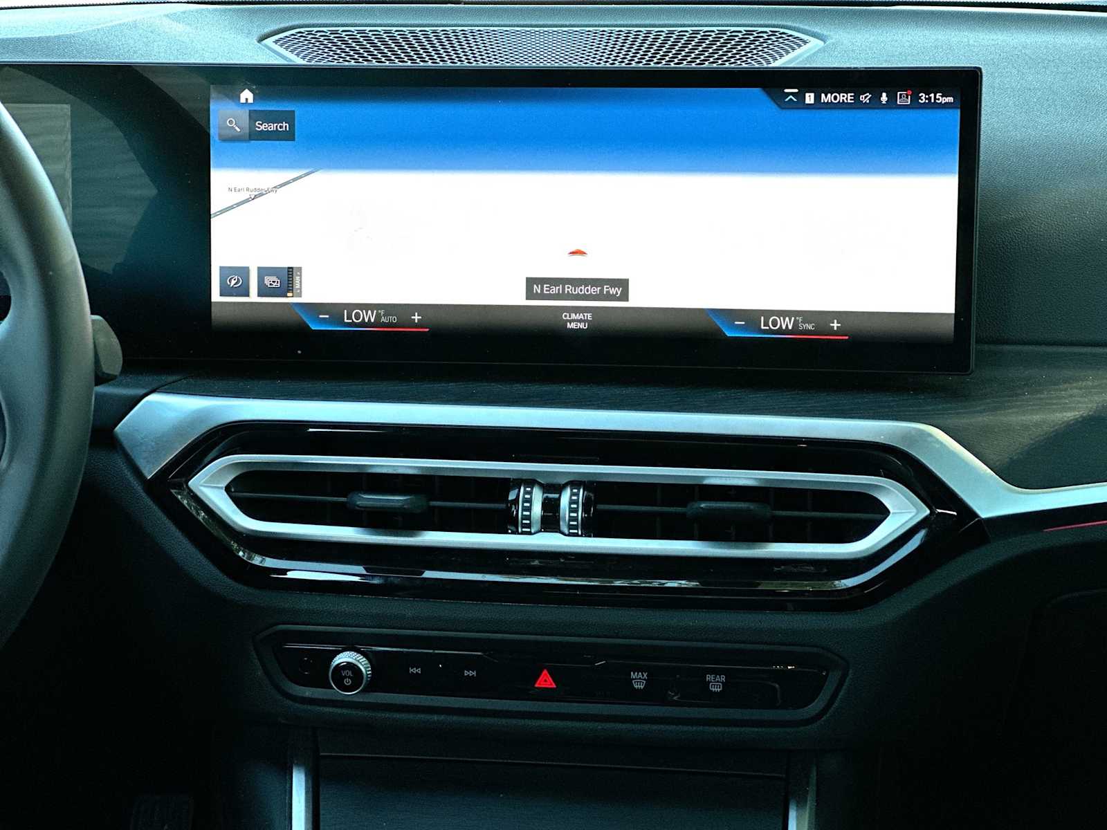 Thumbnail: 2024 BMW 3 Series - 26