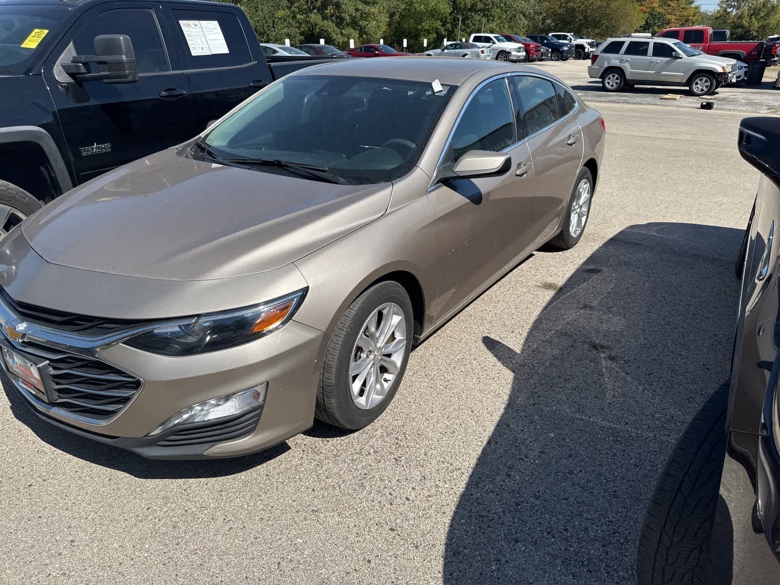 Thumbnail: 2023 Chevrolet Malibu - 2