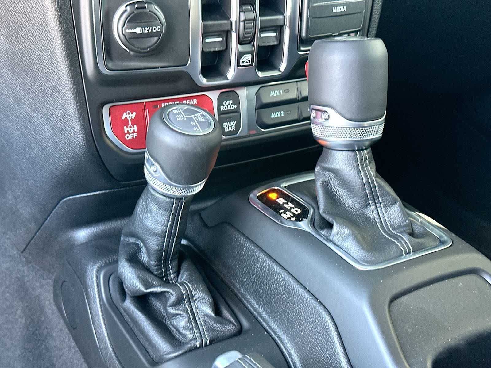 Thumbnail: 2026 Jeep Wrangler - 22