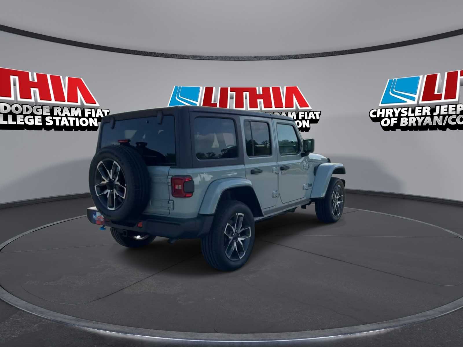 Thumbnail: 2024 Jeep Wrangler - 8