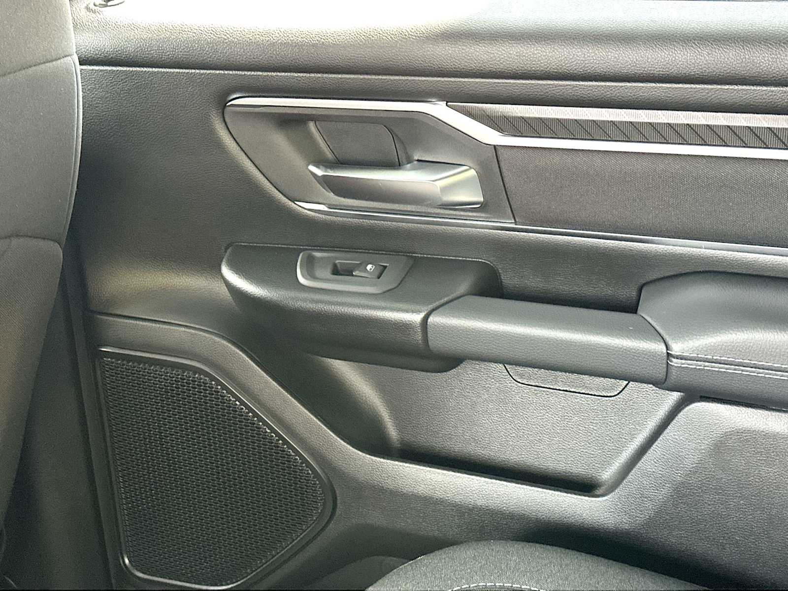 Thumbnail: 2026 RAM 1500 - 28