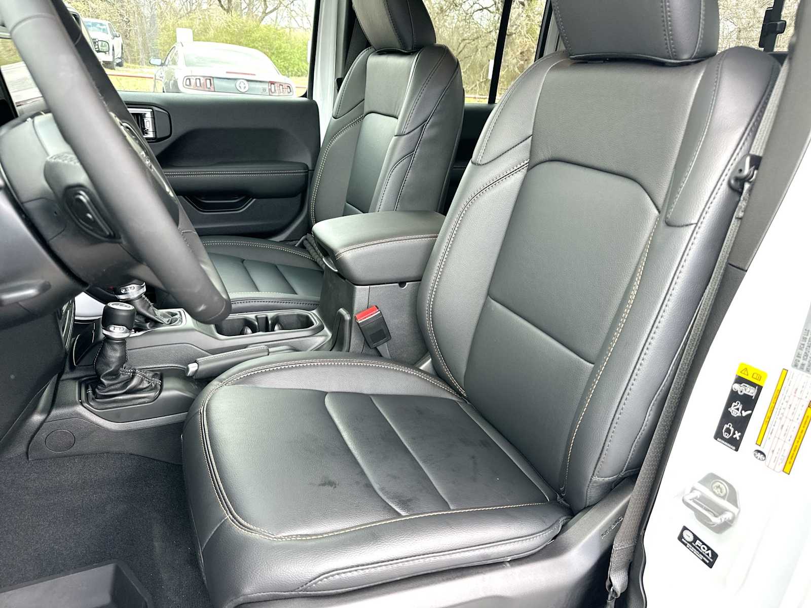 Thumbnail: 2026 Jeep Gladiator - 17