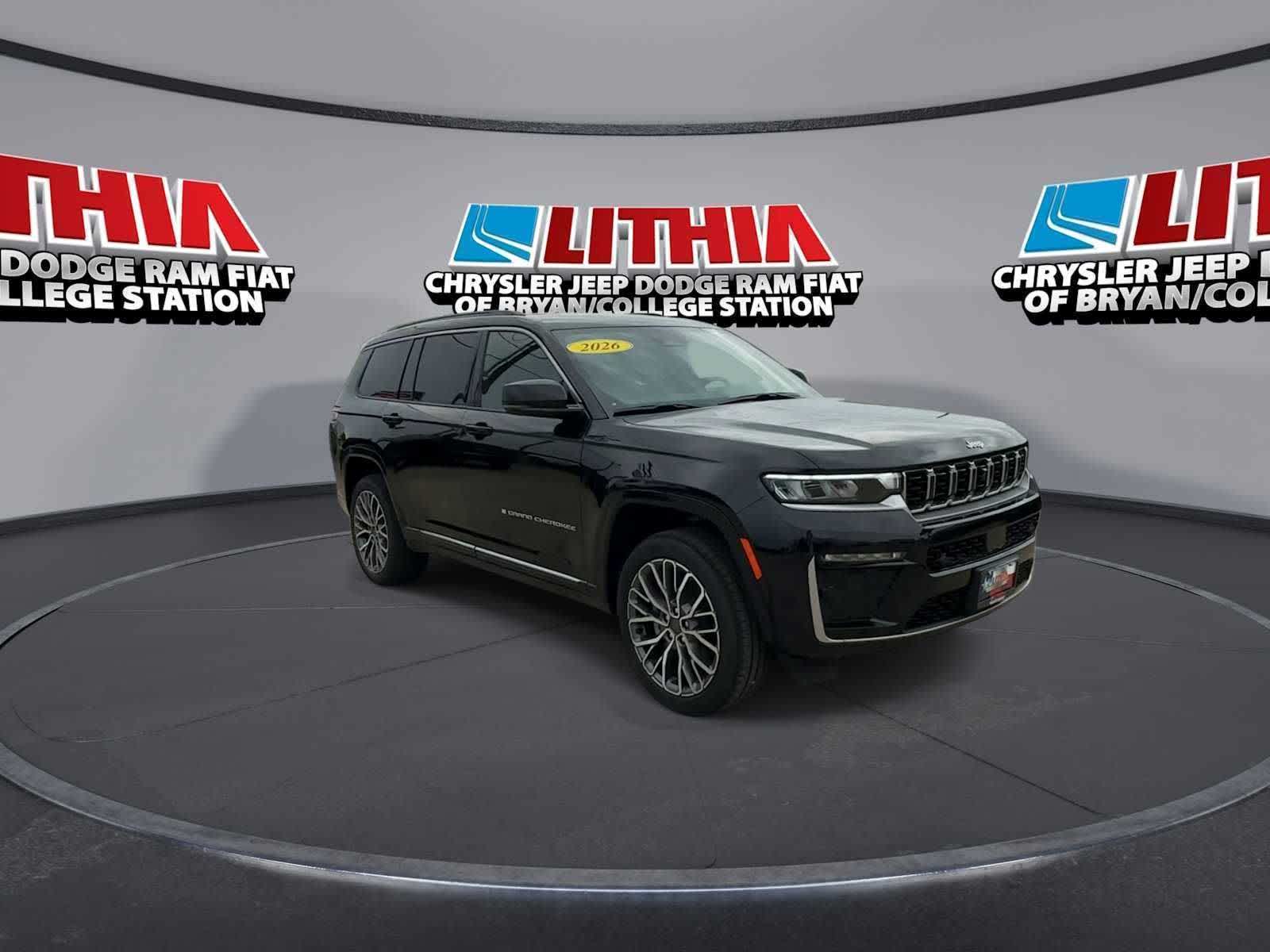 Thumbnail: 2026 Jeep Grand Cherokee - 2