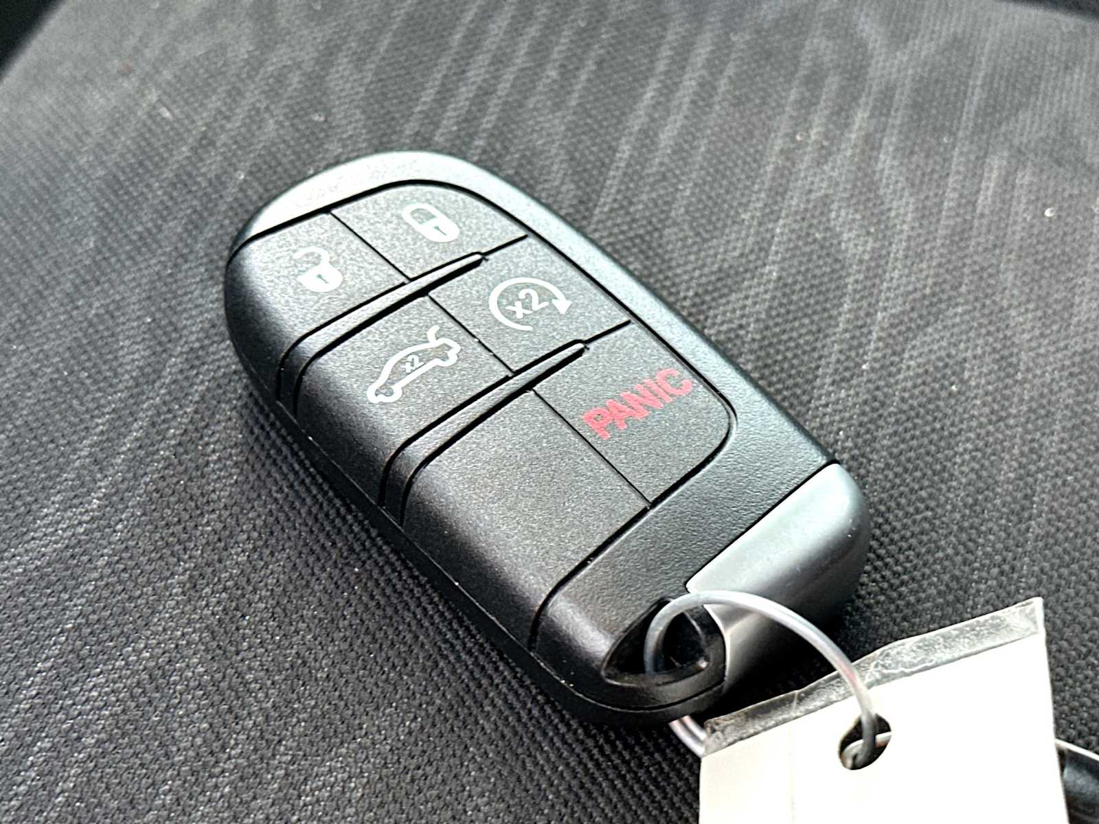 Thumbnail: 2022 Dodge Durango - 29