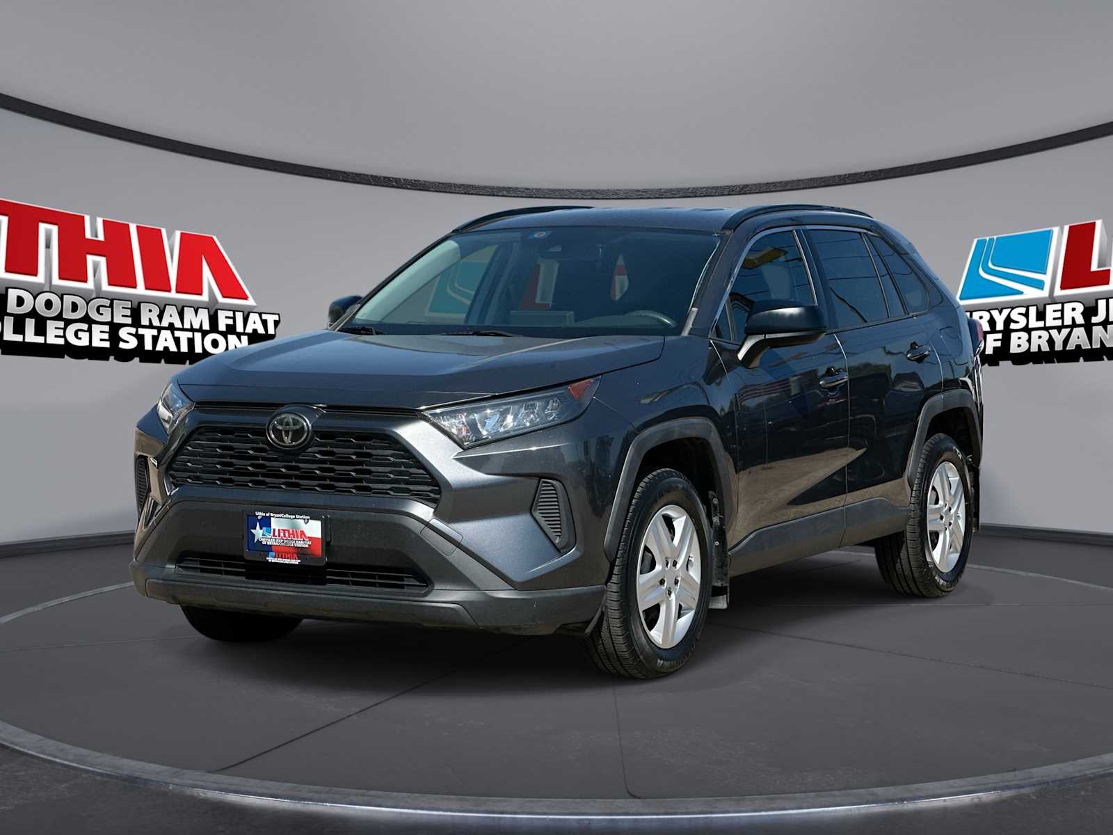 Thumbnail: 2020 Toyota RAV4 - 1