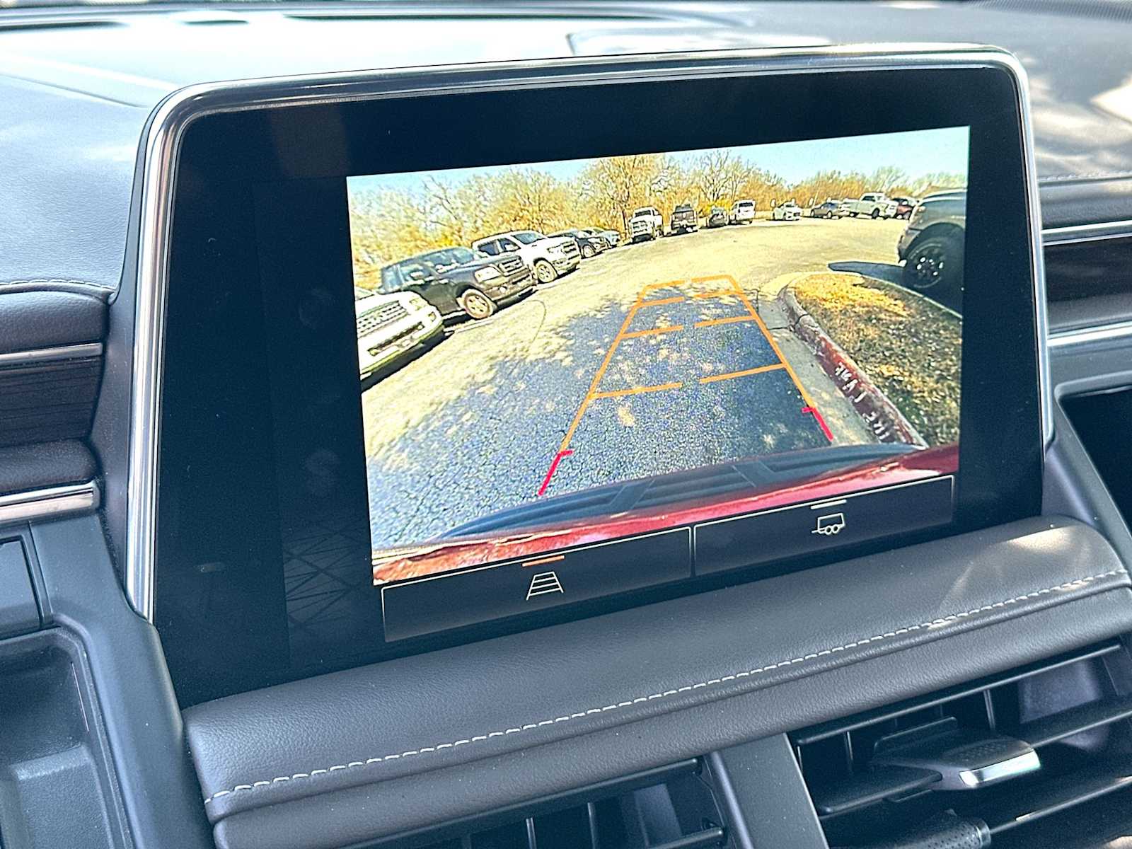 Thumbnail: 2022 GMC Yukon - 20