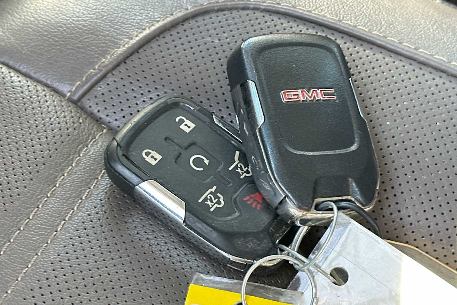 2018 GMC Yukon XL Denali 29