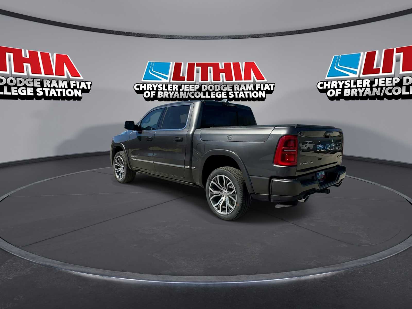 Thumbnail: 2026 RAM 1500 - 6