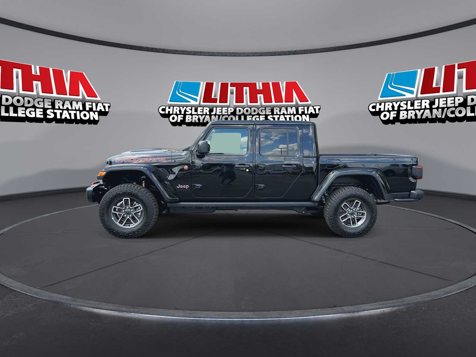 Thumbnail: 2026 Jeep Gladiator - 5