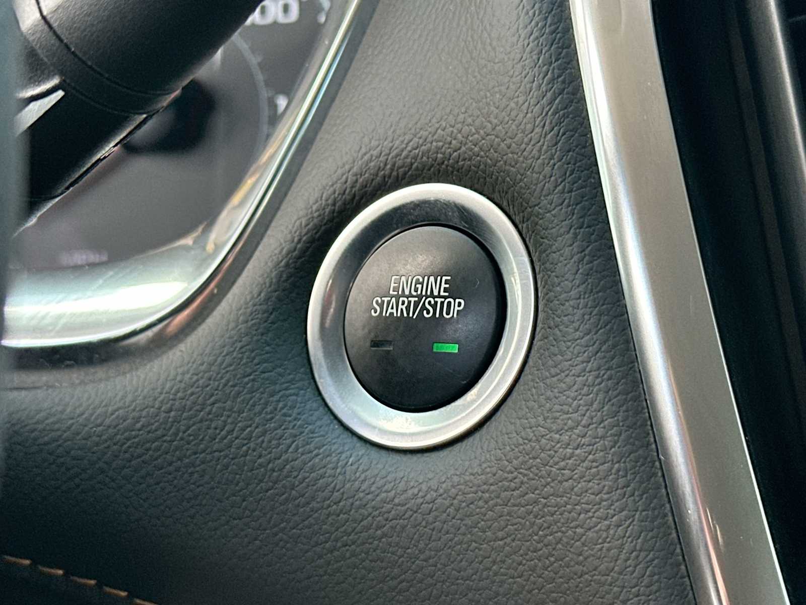 Thumbnail: 2021 Chevrolet Traverse - 28