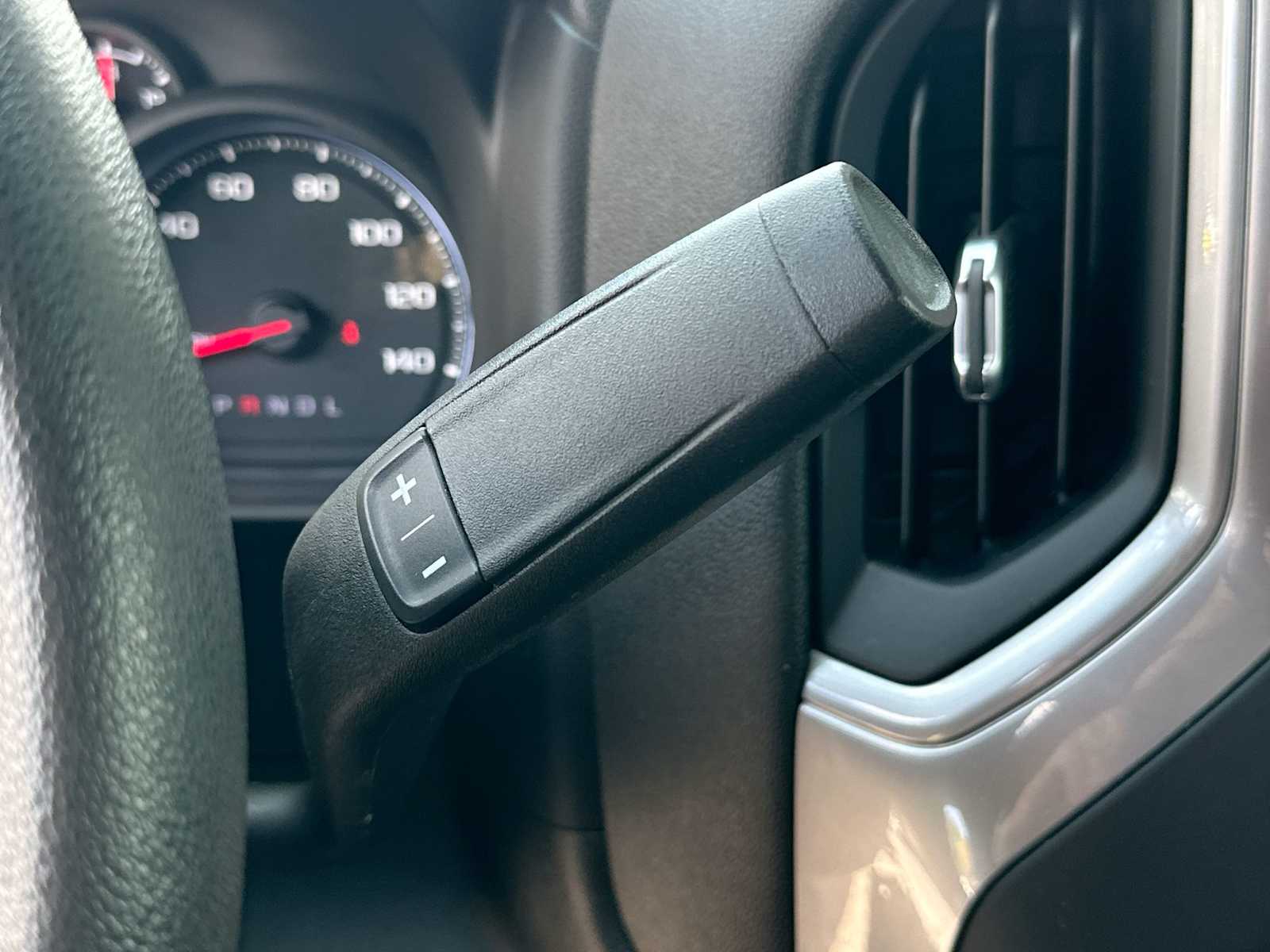 Thumbnail: 2022 Chevrolet Silverado 1500 - 21