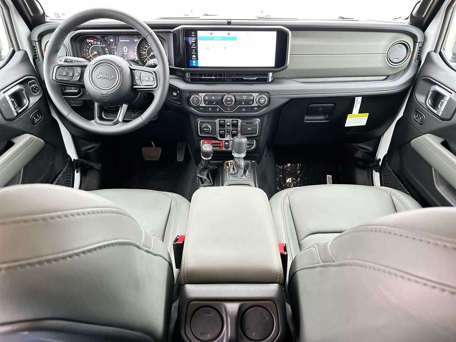 Thumbnail: 2026 Jeep Gladiator - 25