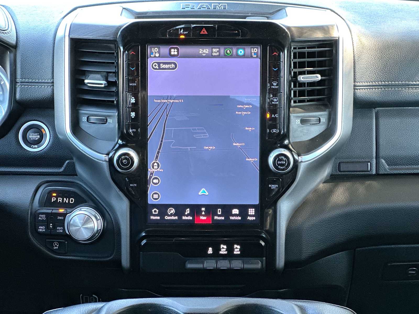 Thumbnail: 2025 RAM 1500 - 26