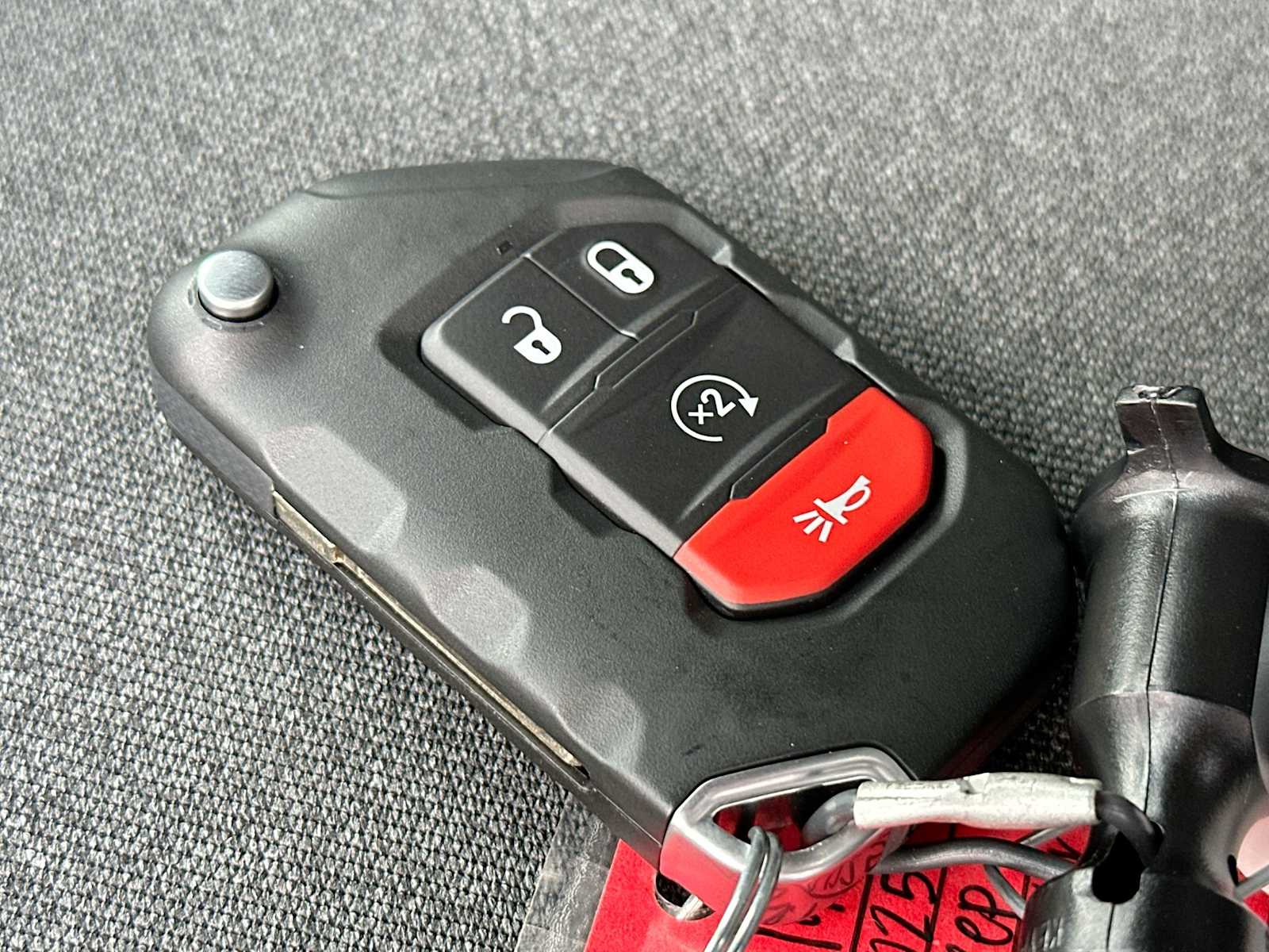 Thumbnail: 2025 Jeep Wrangler - 29