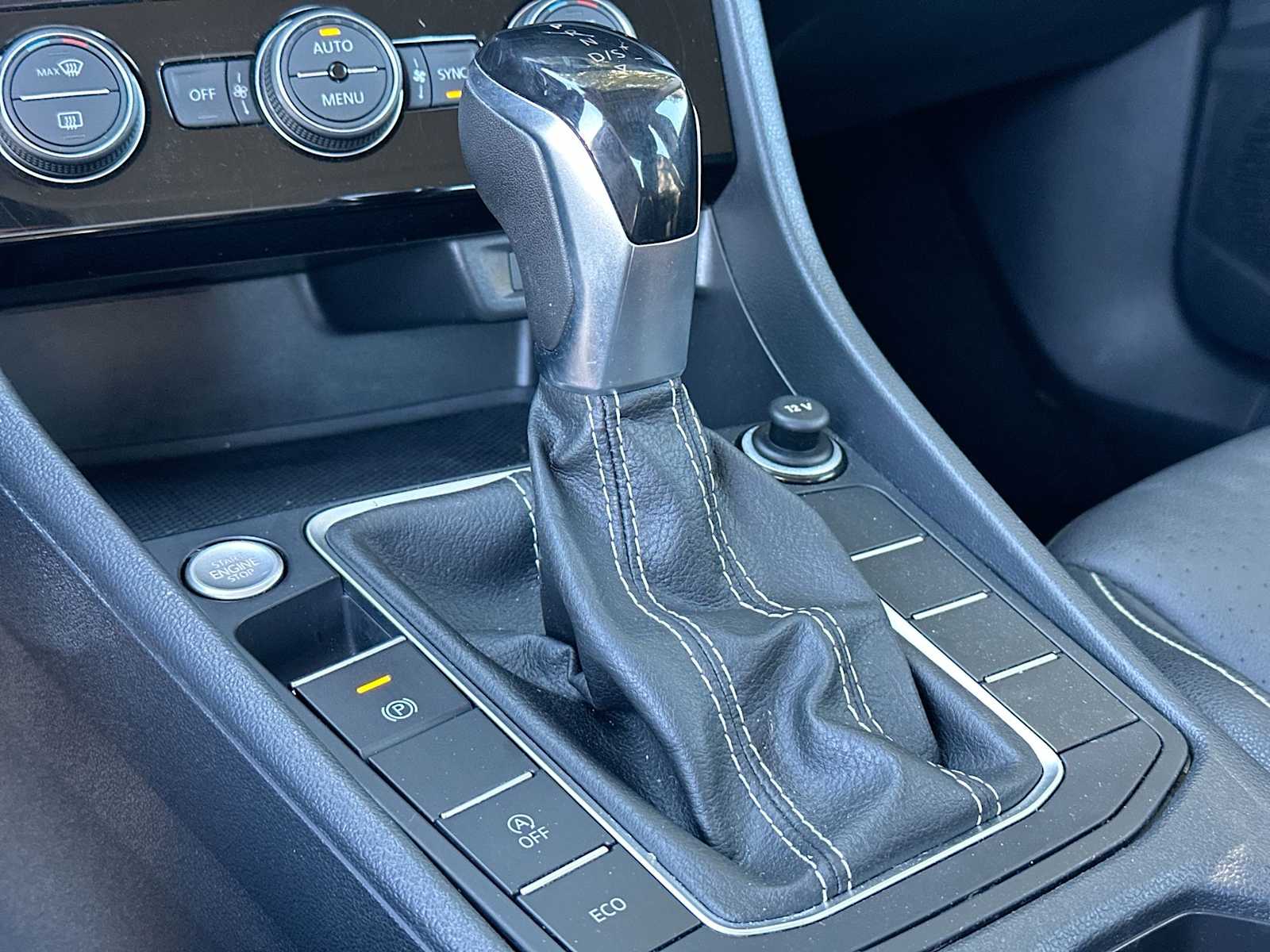 Thumbnail: 2024 Volkswagen Jetta - 21