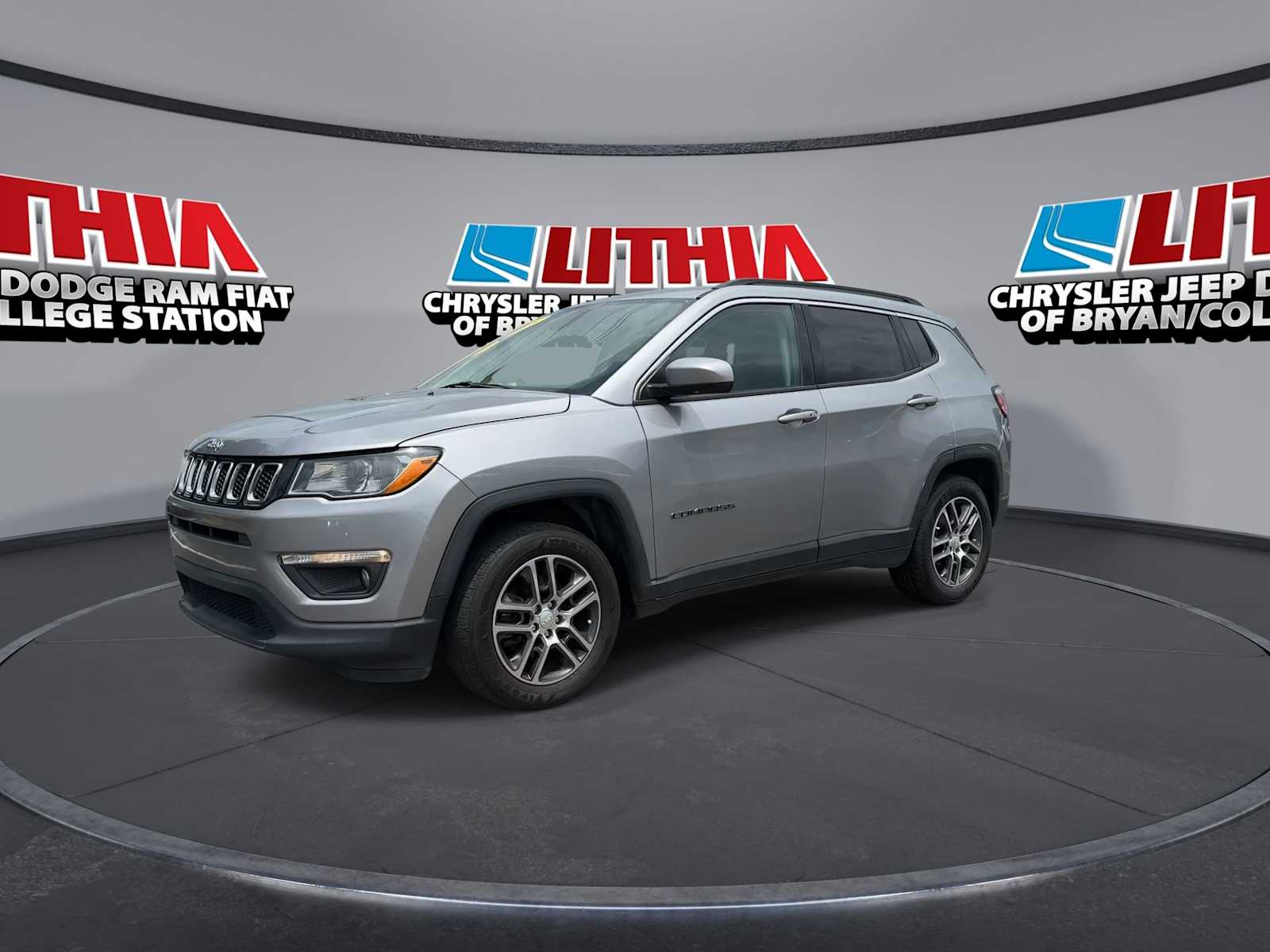 Thumbnail: 2018 Jeep Compass - 4