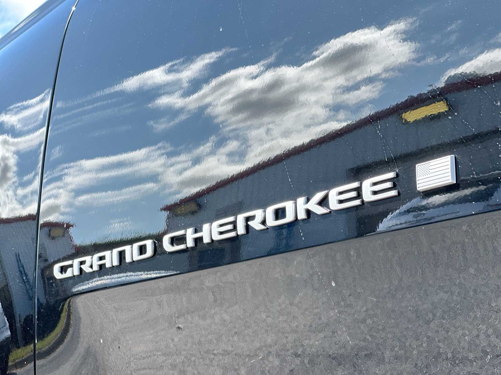 Thumbnail: 2025 Jeep Grand Cherokee - 15