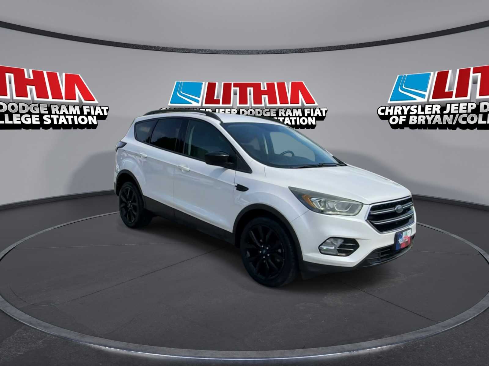 Used 2017 Ford Escape SE with VIN 1FMCU0GD5HUC25024 for sale in Bryan, TX