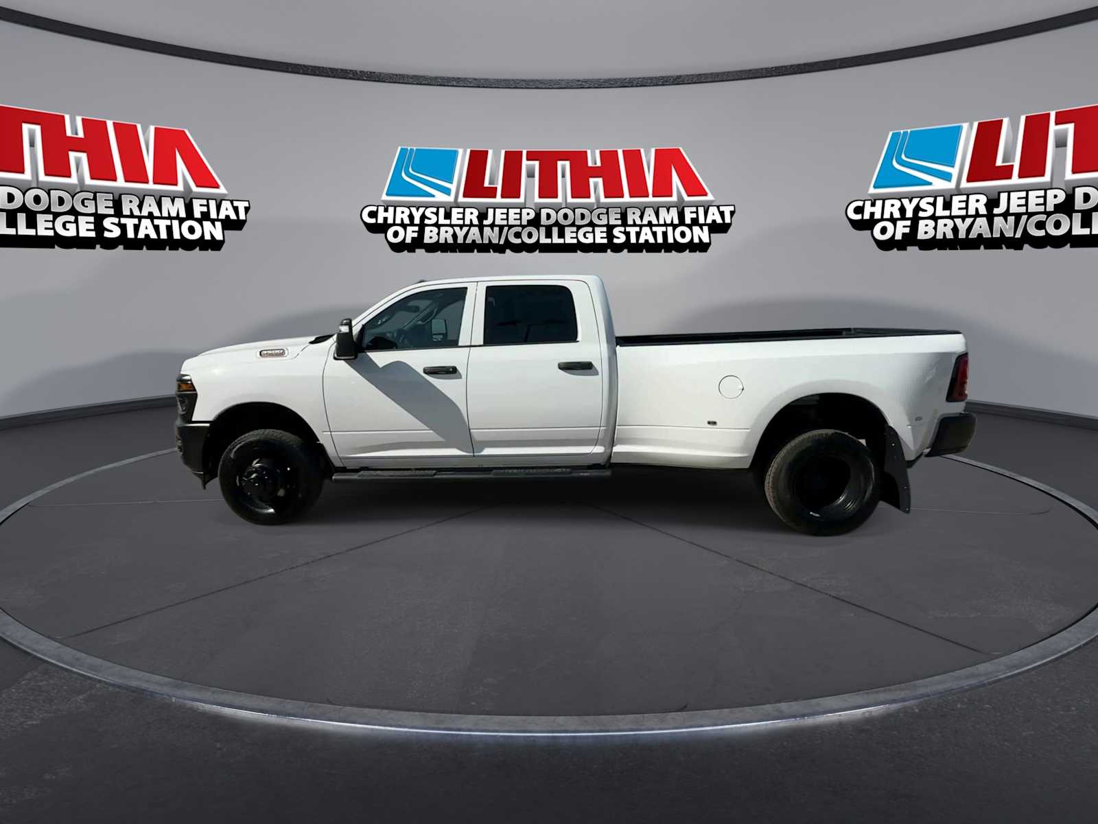 Thumbnail: 2026 RAM 3500 - 5