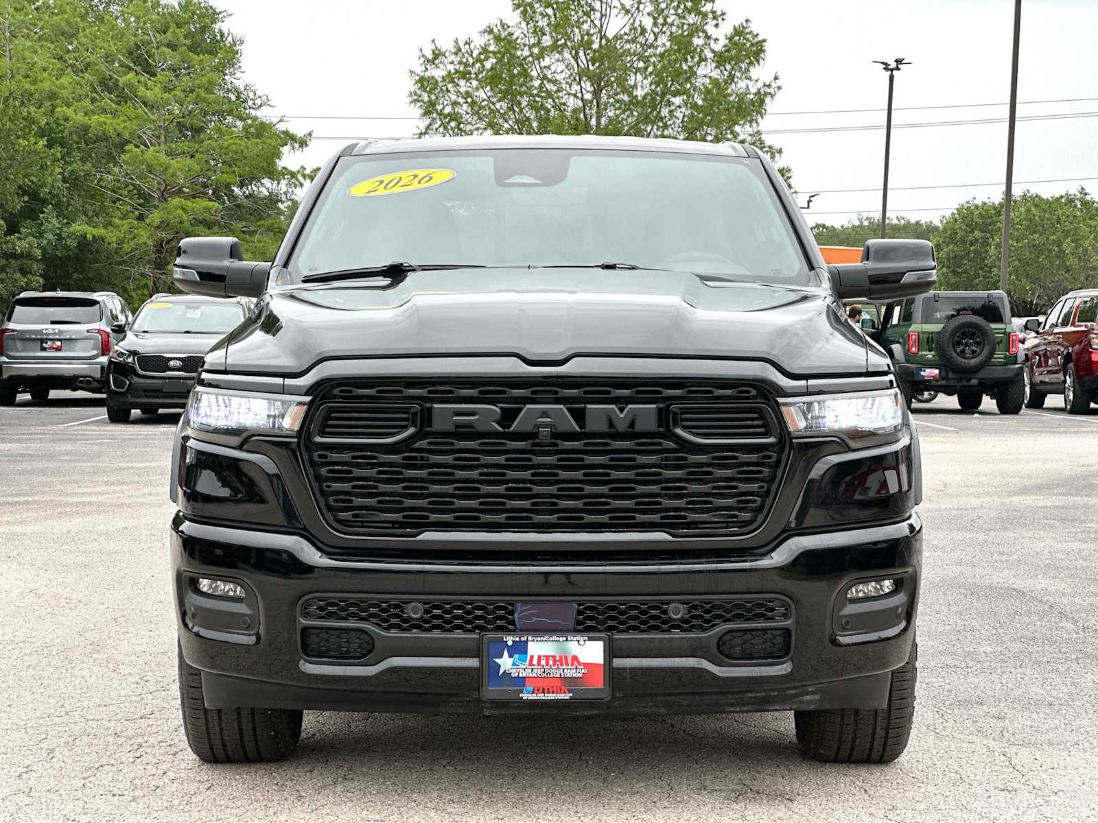 Thumbnail: 2026 RAM 1500 - 10