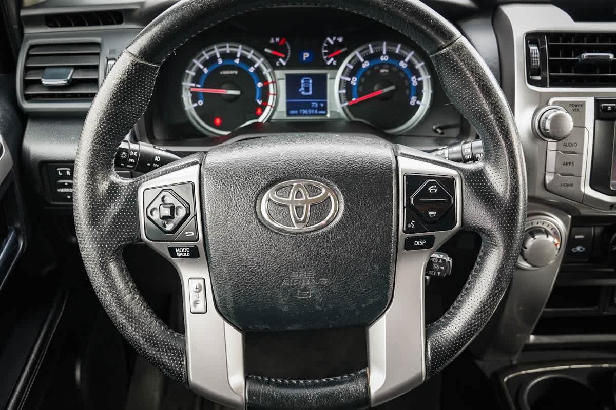 2014 Toyota 4Runner SR5 16