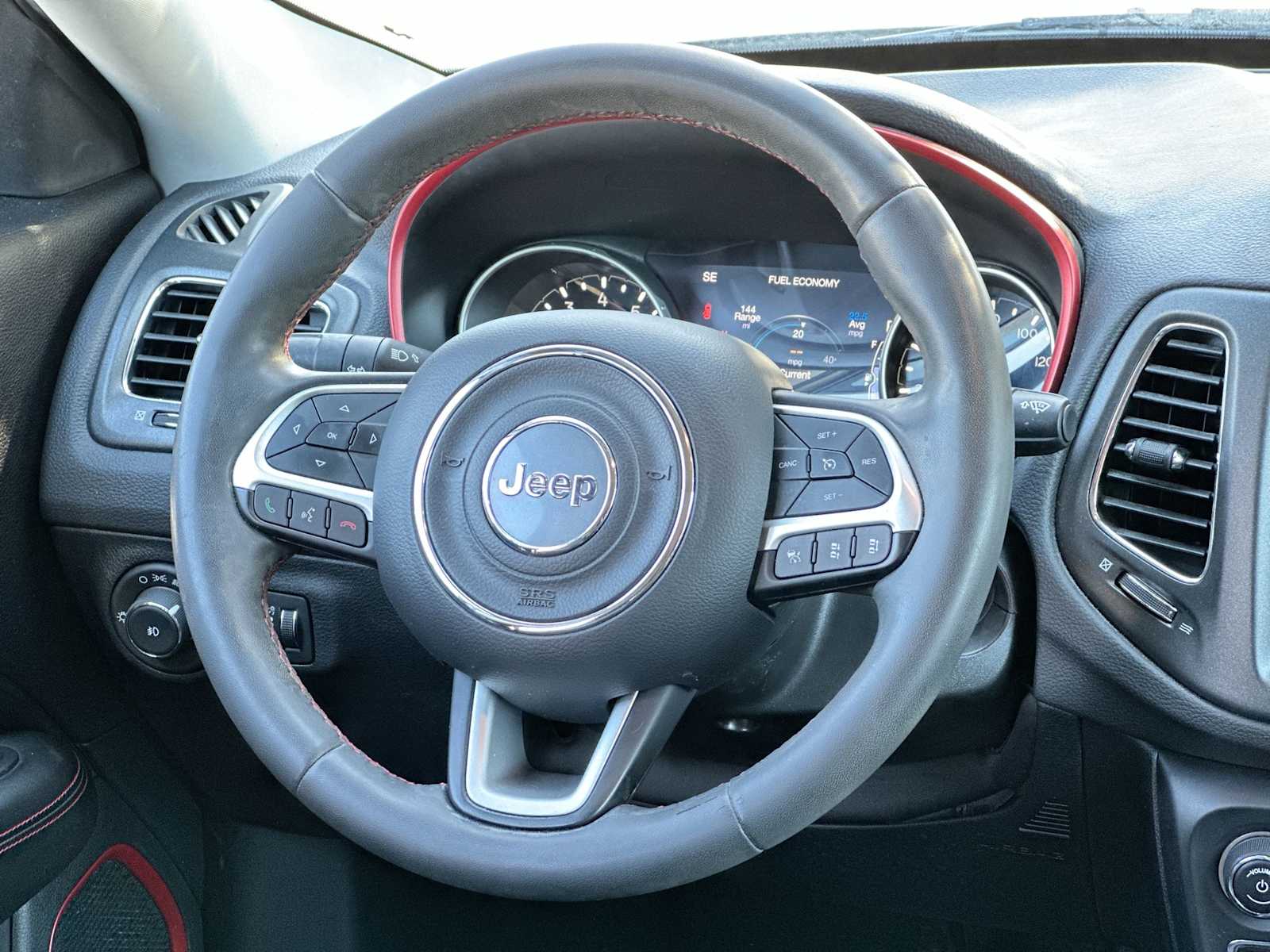 Thumbnail: 2021 Jeep Compass - 27