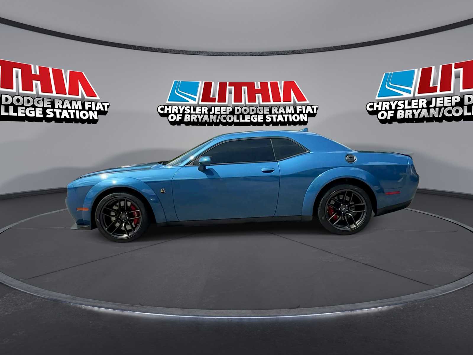 Thumbnail: 2022 Dodge Challenger - 5