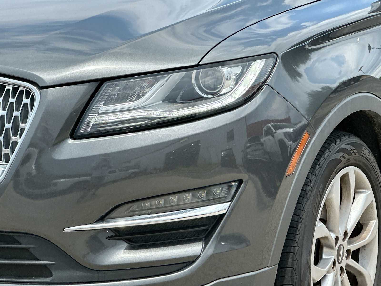 Thumbnail: 2019 Lincoln MKC - 16