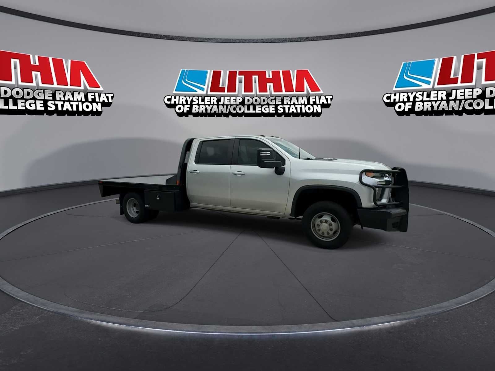 Thumbnail: 2022 Chevrolet Silverado 3500 - 3