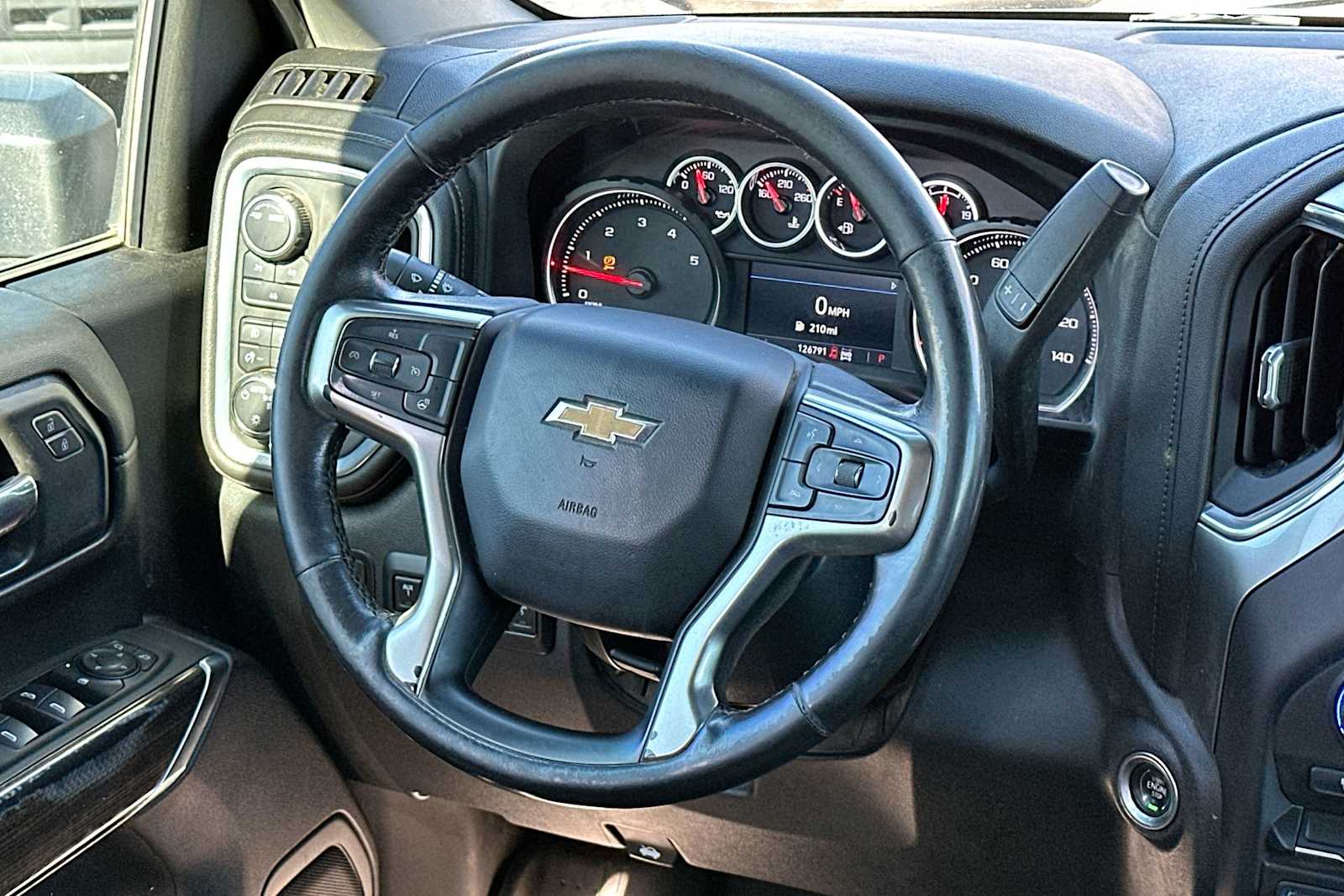 Thumbnail: 2022 Chevrolet Silverado 3500 - 27