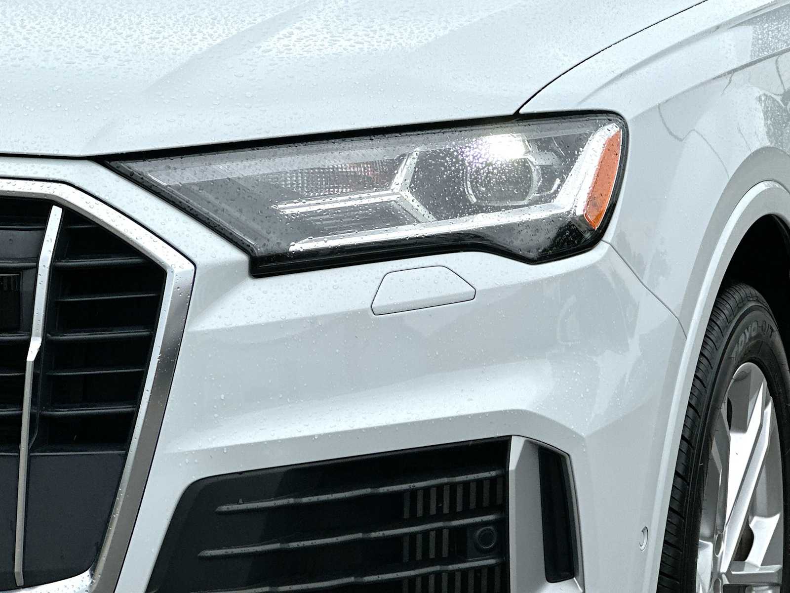 Thumbnail: 2023 Audi Q7 - 16