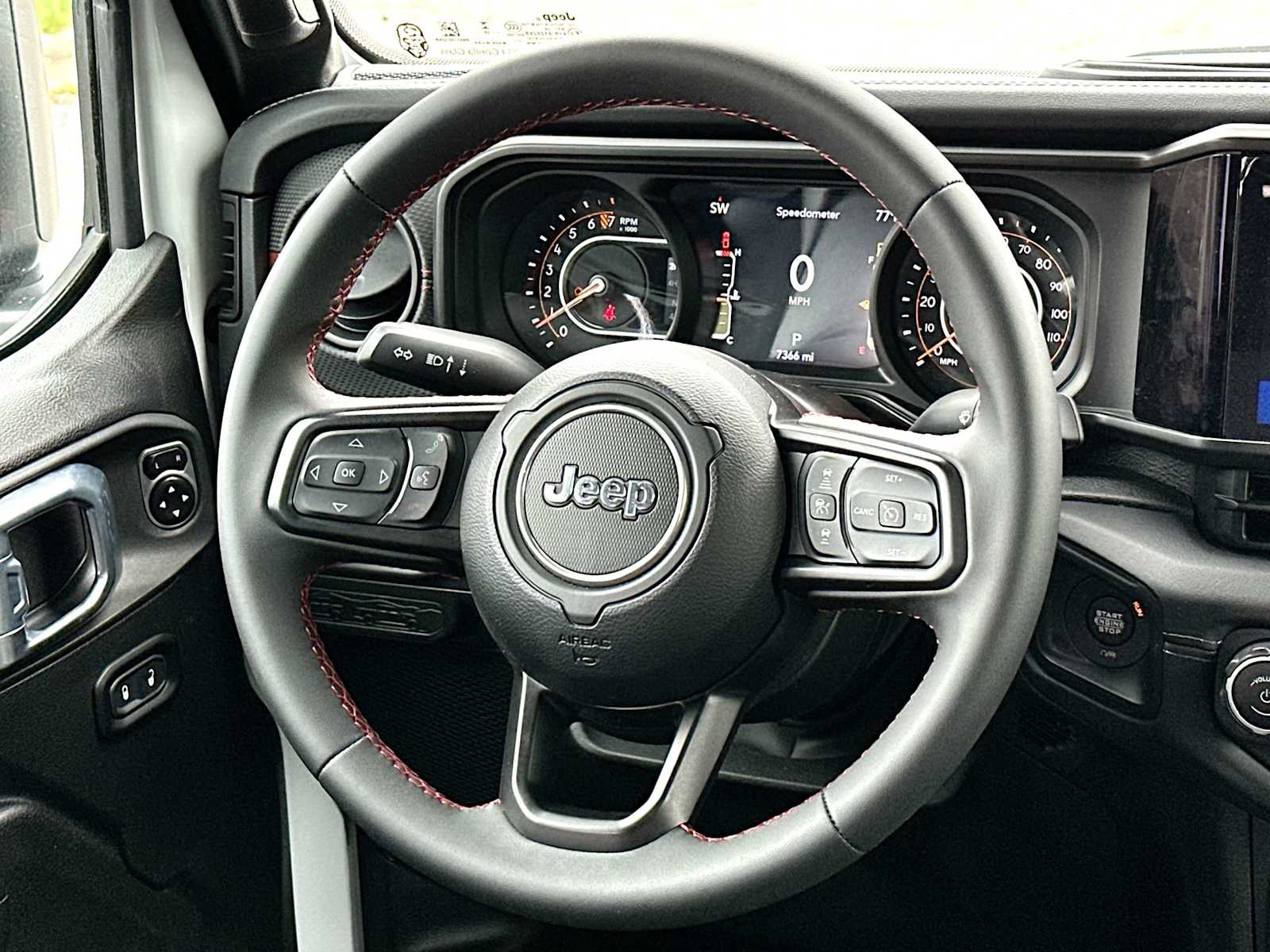 Thumbnail: 2024 Jeep Gladiator - 27