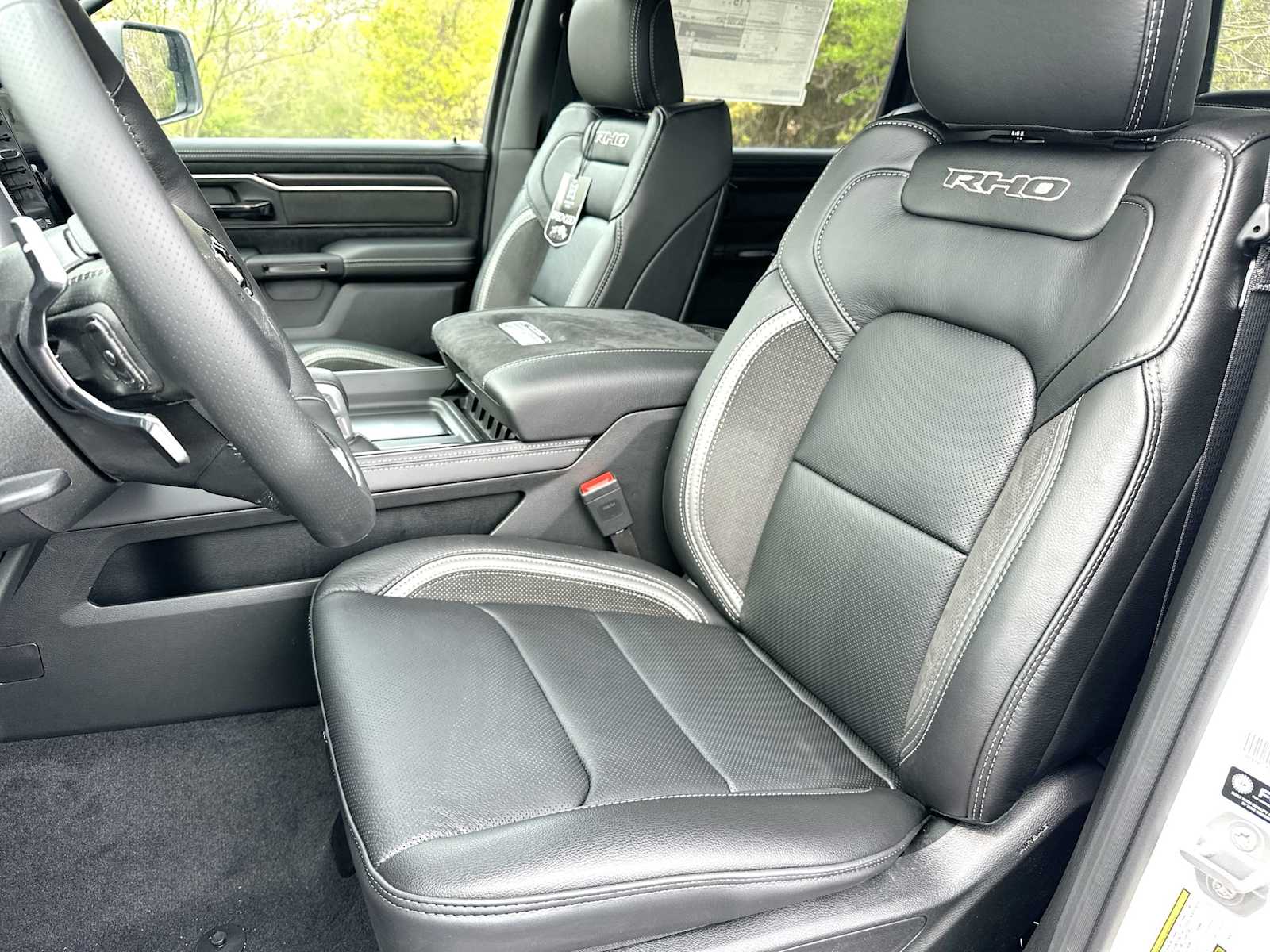 Thumbnail: 2026 RAM 1500 - 17