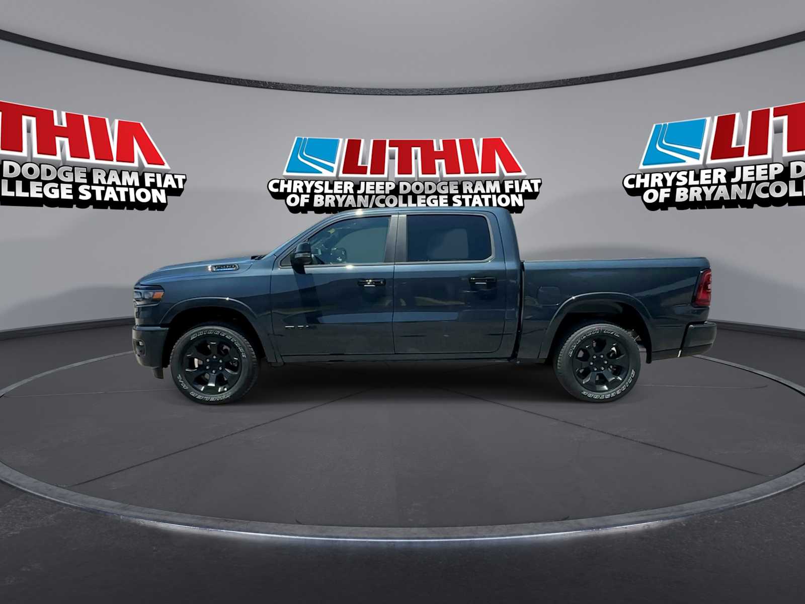 Thumbnail: 2026 RAM 1500 - 5