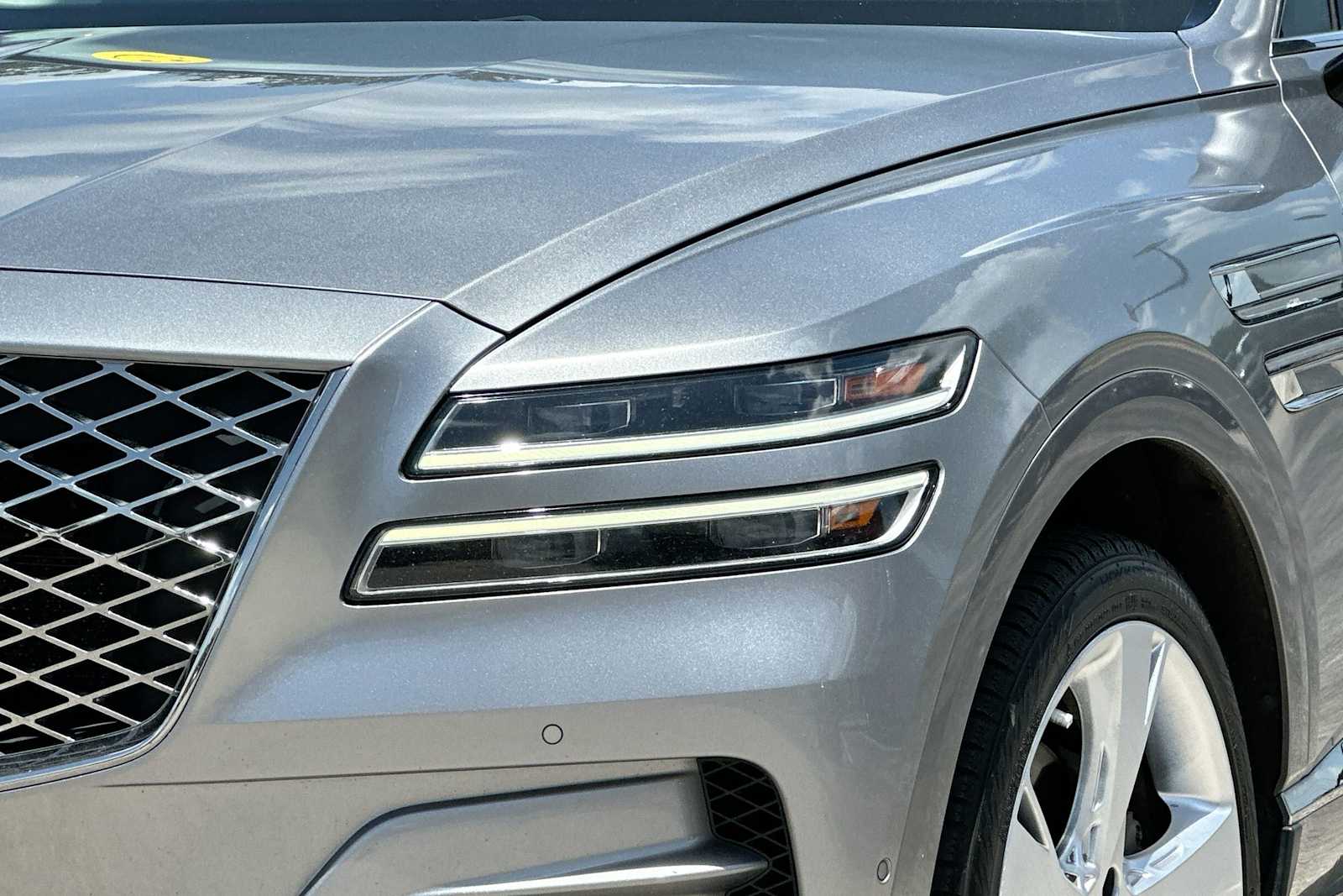 Thumbnail: 2021 Genesis GV80 - 16
