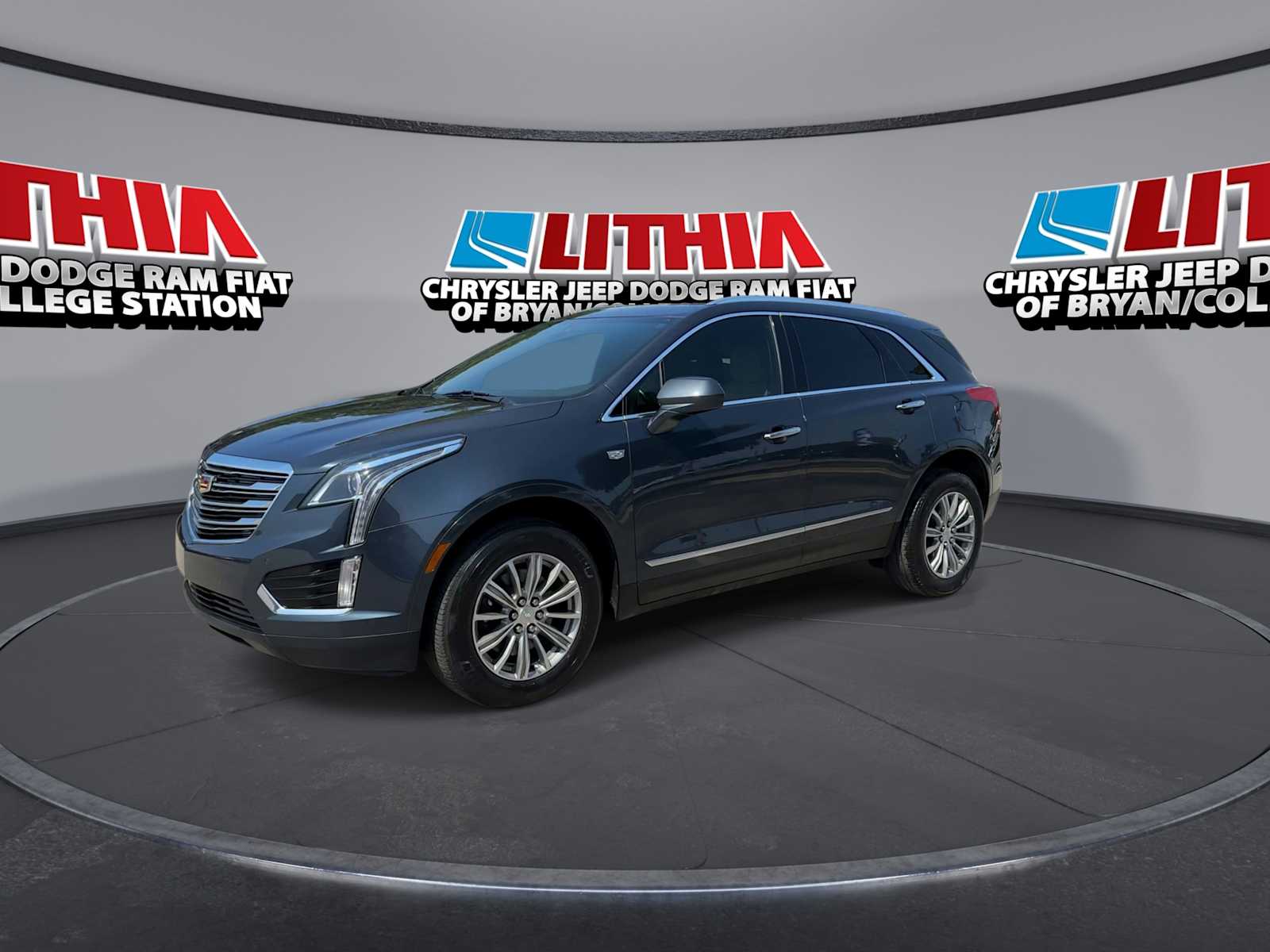 2019 Cadillac XT5 Luxury Sport photo 3