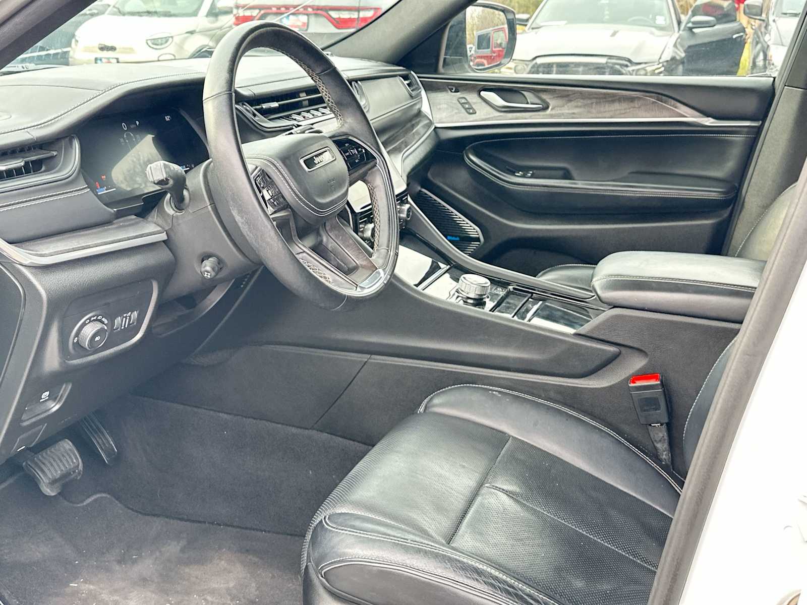 Thumbnail: 2021 Jeep Grand Cherokee L - 18