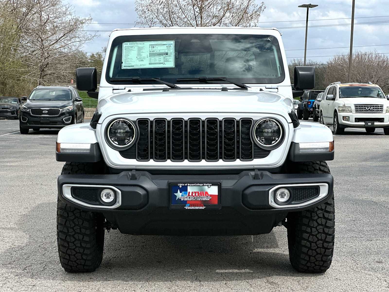 Thumbnail: 2026 Jeep Gladiator - 10